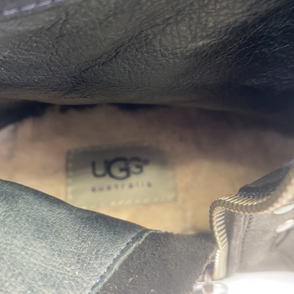 Ugg - Conor Oiled Black Leather Quilted with Silver Detail Biker Boot Size 10 - Picture 15 of 16